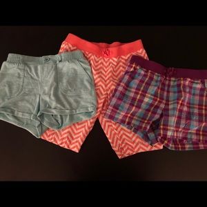 3 pairs of girls shorts